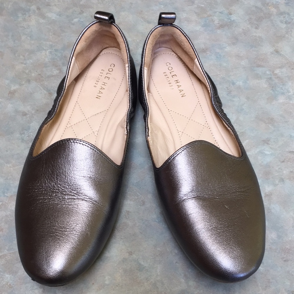 Cole Haan flats (sz 7)
